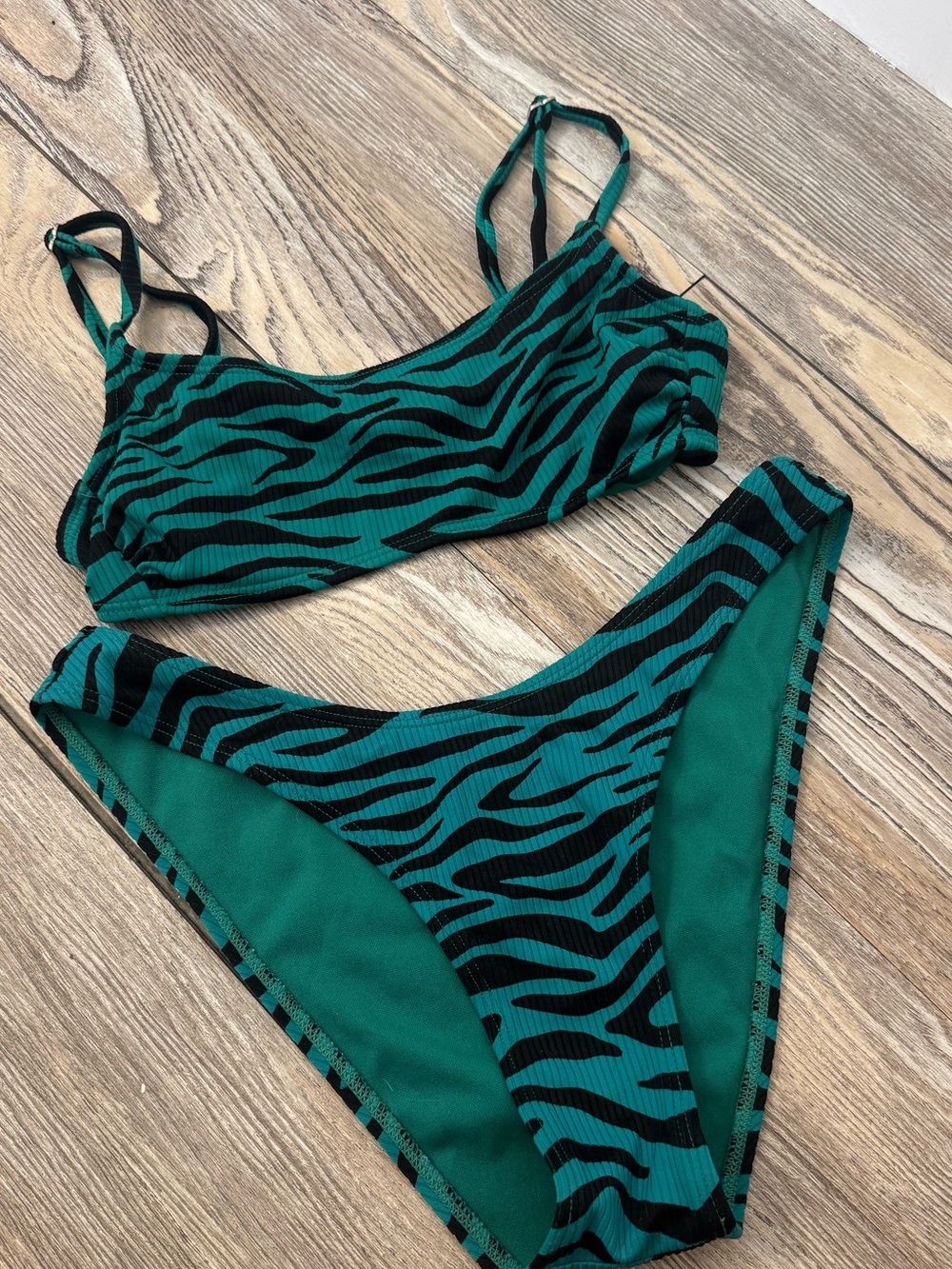 Xhilaration Teal and Black Zebra Ribbed Bikini Set